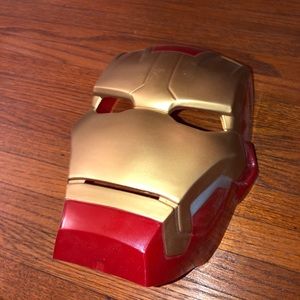 Other - Adult Halloween Costume. Iron Man Body with Helmet Other - Adult Halloween Costume. Iron Man Body with Helmet
